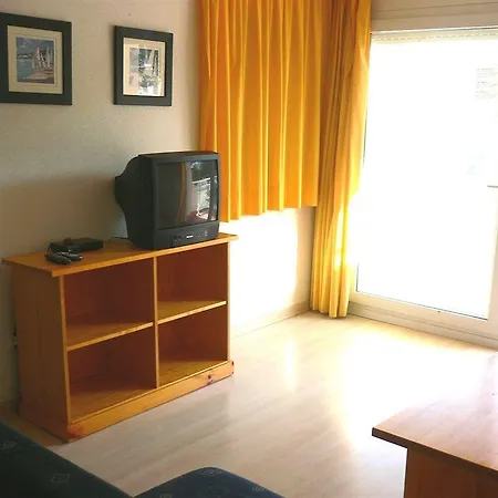Rvhotels Port Canigó Apartahotel 2*