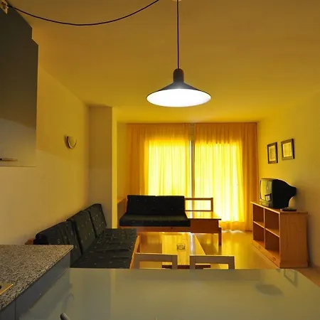 Rvhotels Port Canigo アパートホテル ラ・ガリガ