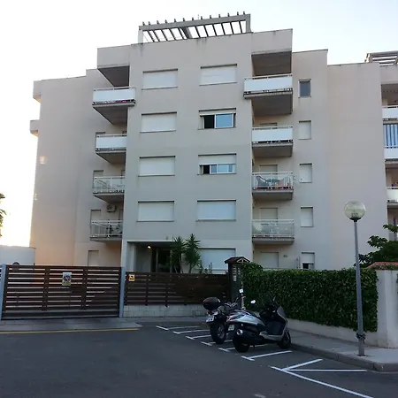 アパートホテル Rvhotels Port Canigo 3*