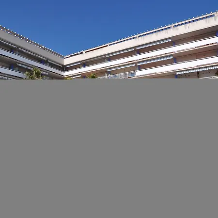 アパートホテル Rvhotels Port Canigo 3*