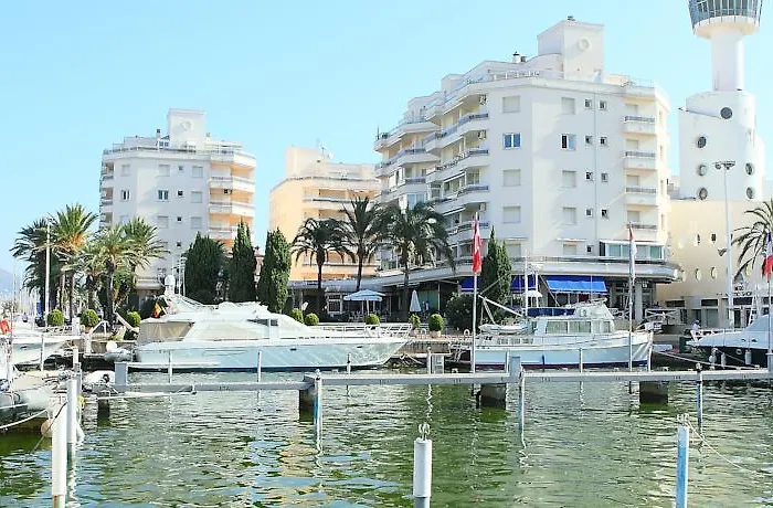 Apart-hotel Rvhotels Port Canigo La Garriga
