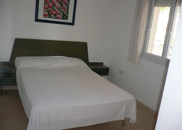 Rvhotels Port Canigo Apart-hotel