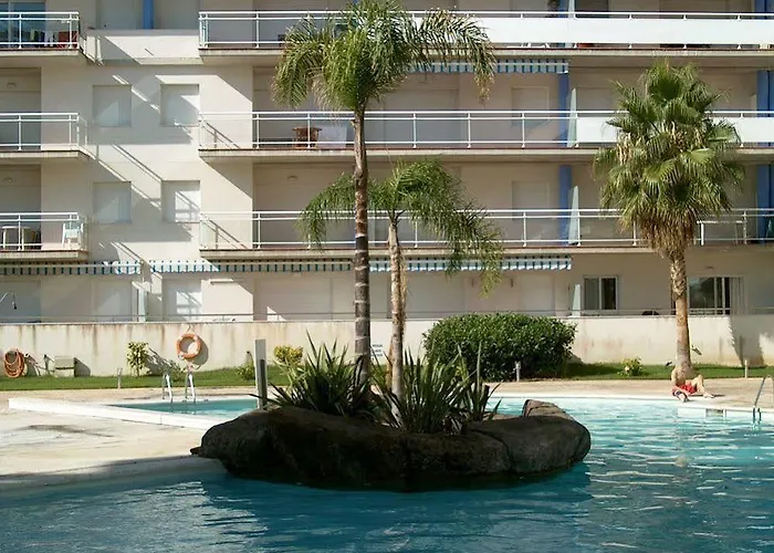 Apart-hotel Rvhotels Port Canigo 3*